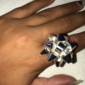 Christmas bow ring.